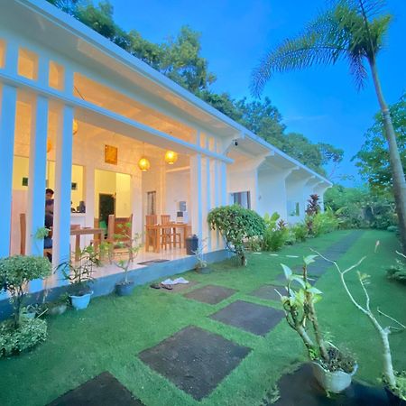 The Hill View Lombok Hotel Kuta  Kültér fotó