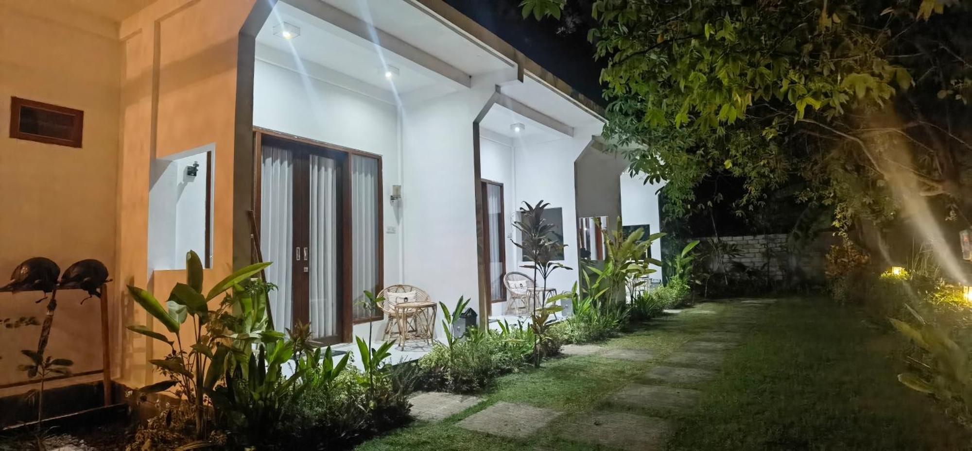 The Hill View Lombok Hotel Kuta  Kültér fotó