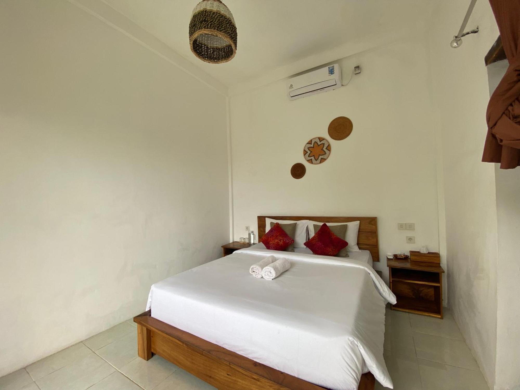 The Hill View Lombok Hotel Kuta  Kültér fotó