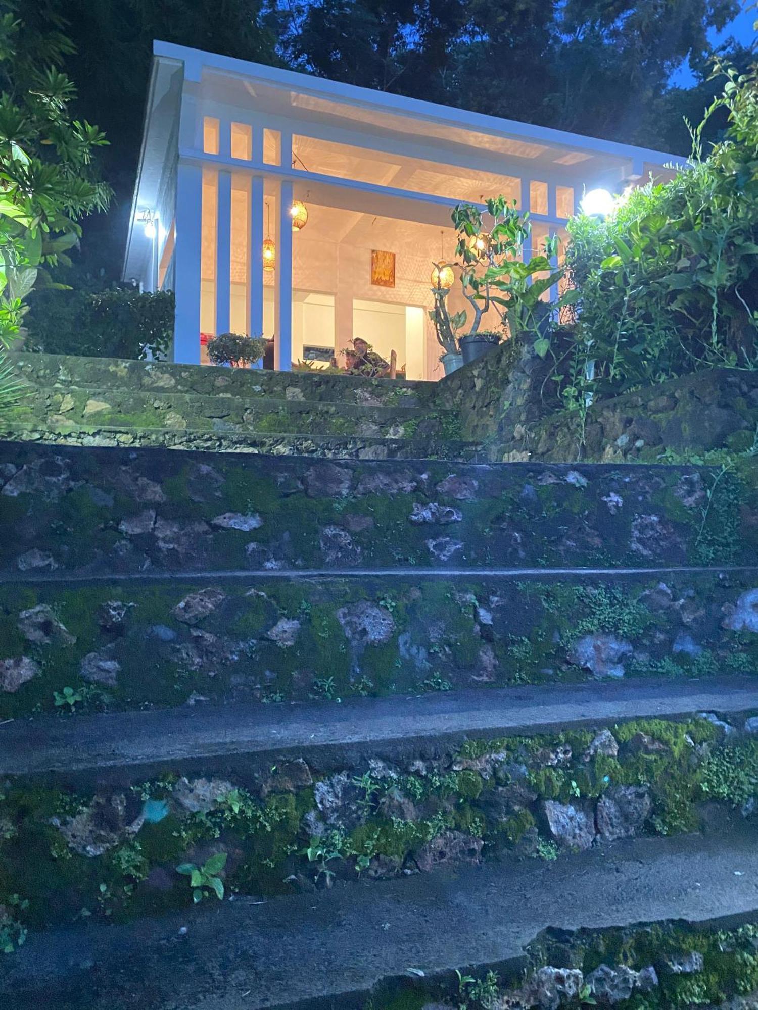 The Hill View Lombok Hotel Kuta  Kültér fotó
